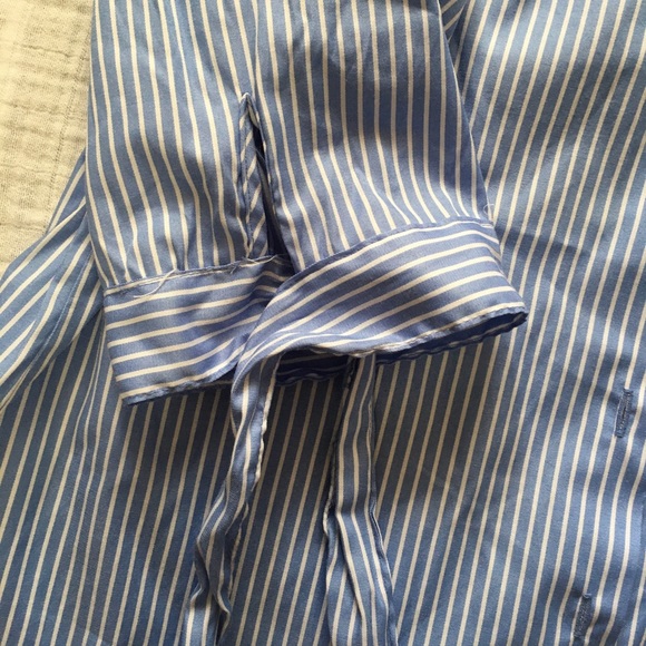 Haute Project Off-the-Shoulder Blouse - Picture 4 of 7